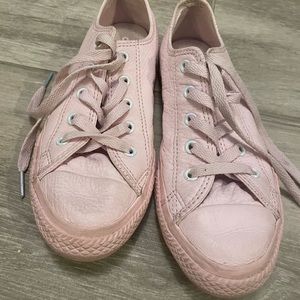 Girls Leather Converse Pink